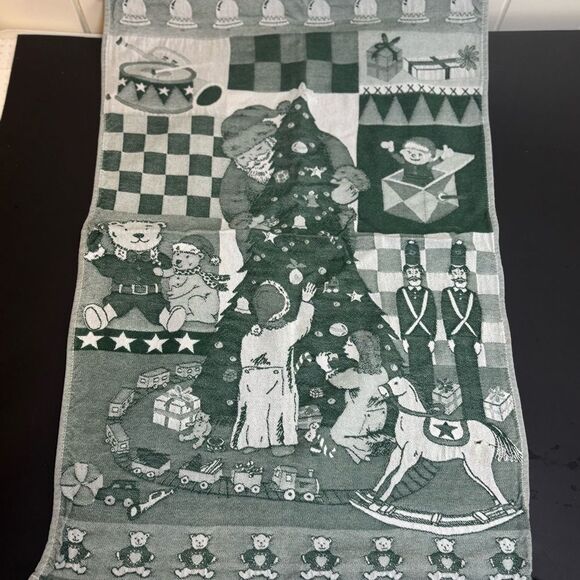 Holiday Kitchen Towels Set of 3 Snowman Christmas Tree Silent Night - Picture 5 of 5